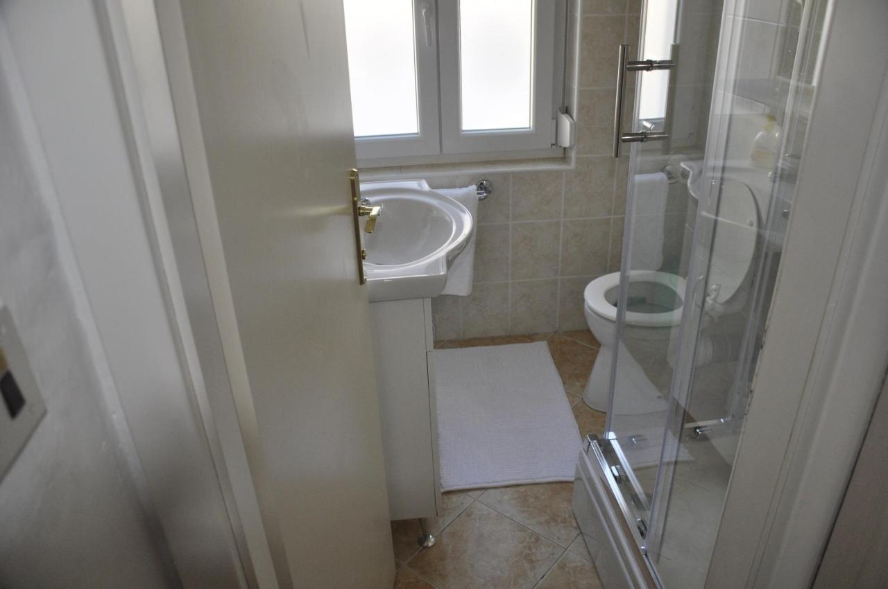 Apartment Katnic 1-2-3 Crikvenica Eksteriør bilde