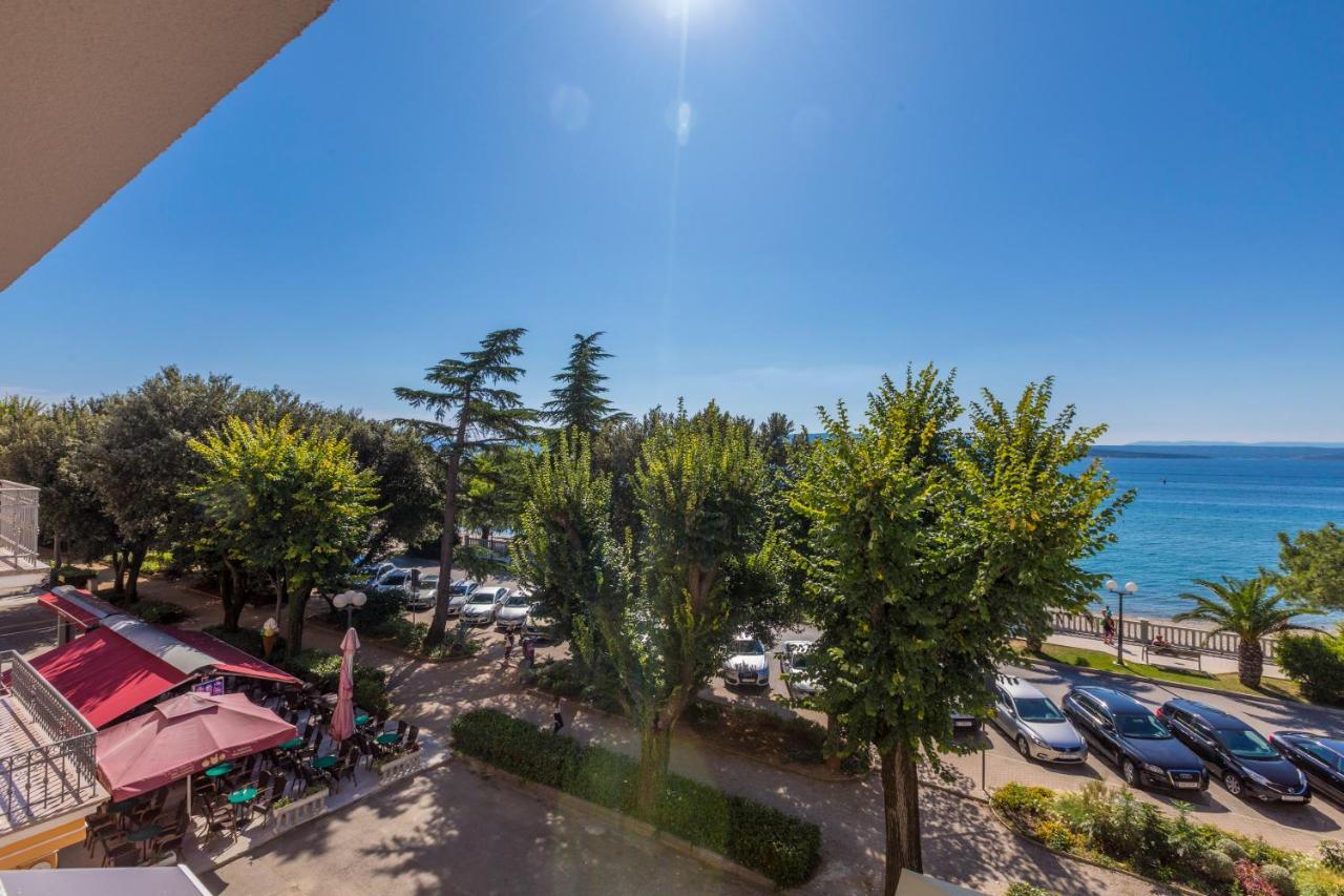 Apartment Katnic 1-2-3 Crikvenica Eksteriør bilde
