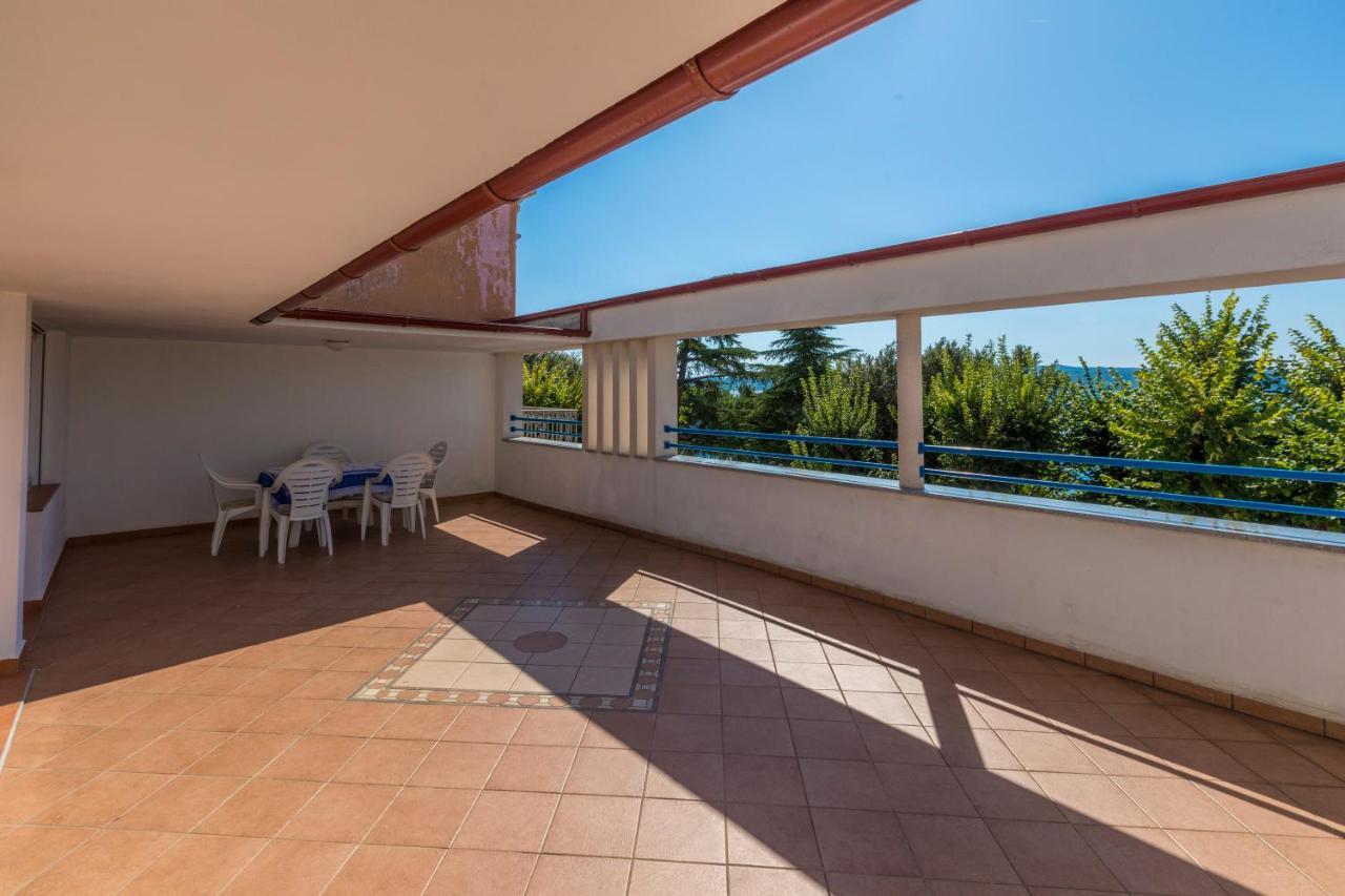 Apartment Katnic 1-2-3 Crikvenica Eksteriør bilde