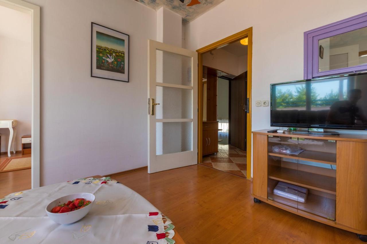 Apartment Katnic 1-2-3 Crikvenica Eksteriør bilde